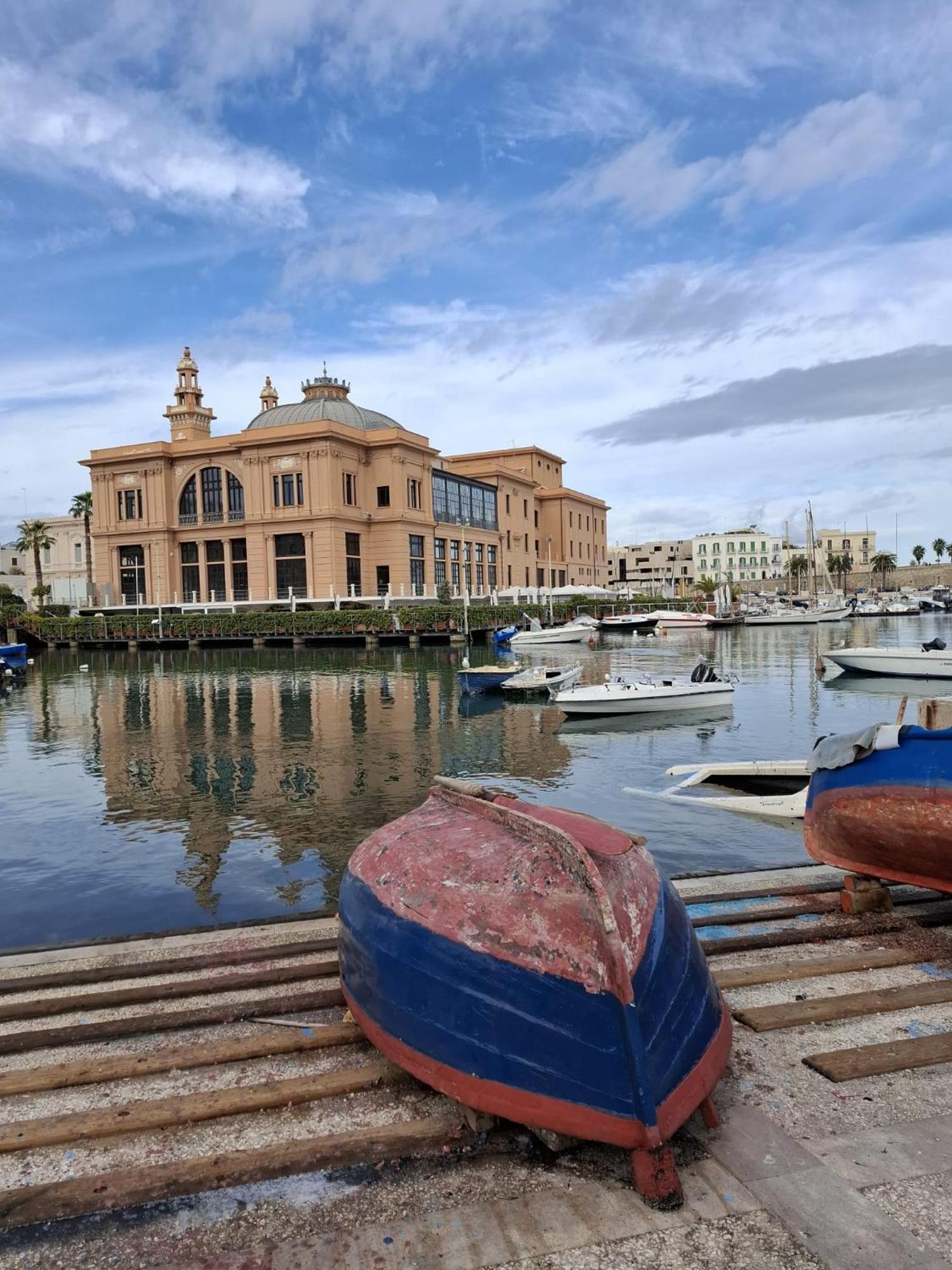 Hotel Novum Hospitality Bari Exterior foto